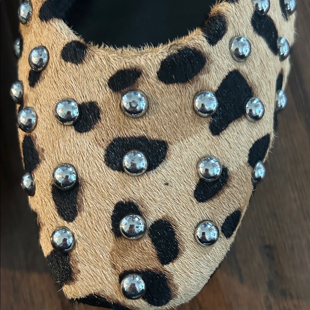 EUC Leopard Print Flats with studs - Picture 2 of 5